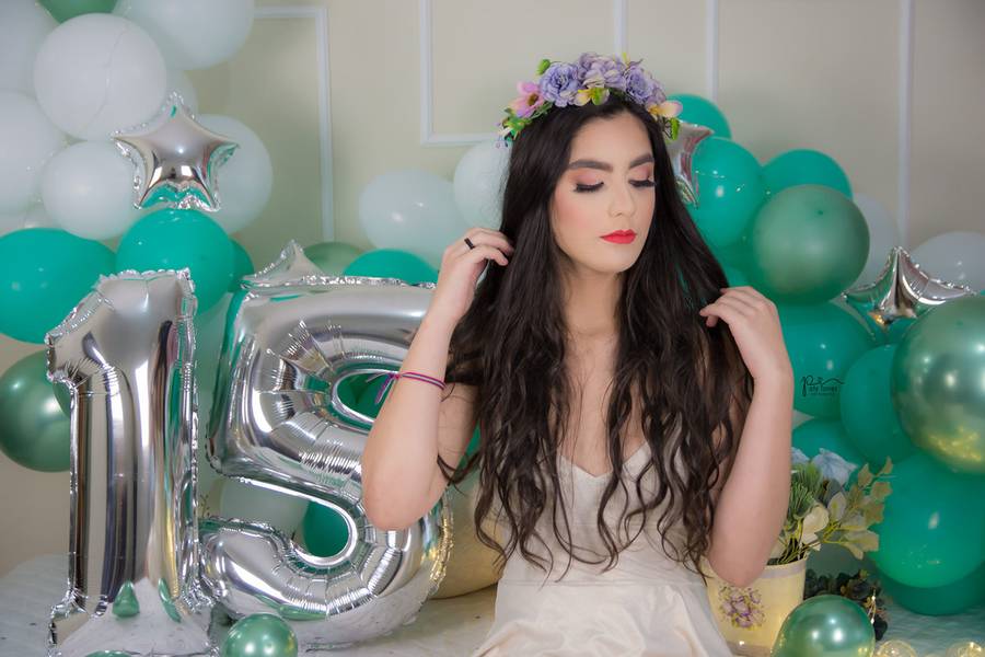 Smash the Cake de Isabella 15 anos