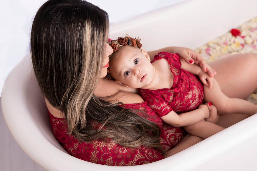 Banheira Mãe e filha (o) de Lais