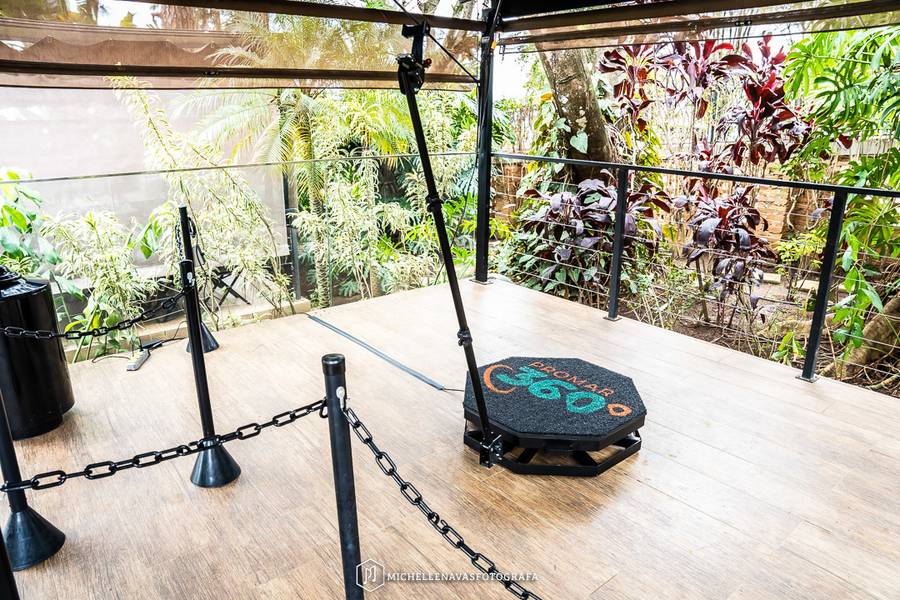 Plataforma 360° de Para divertir seus convidados