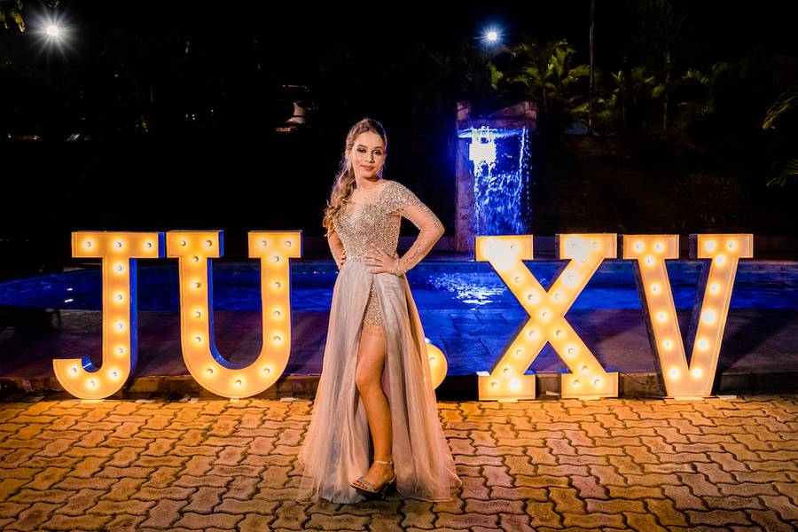Debutante de Júlia 15 anos