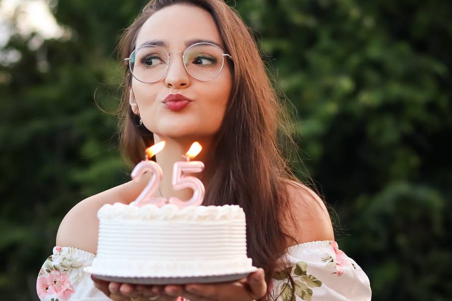 Ensaio externo de 25 E A LEVEZA DE SER! Quando a vida floresce com simplicidade, cada momento vira memória.