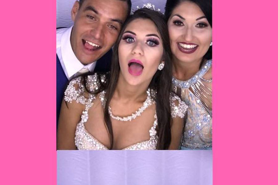 Cabine de Fotos de 15 Anos Isadora