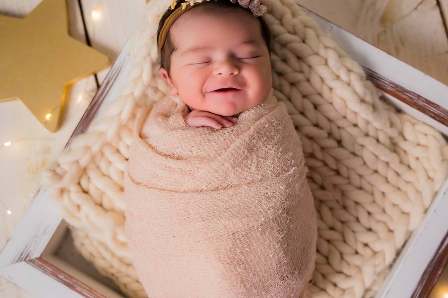 Newborn de NEWBORN LUNA