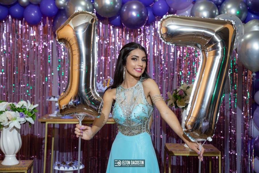 Aniversário de 17 anos Beatriz