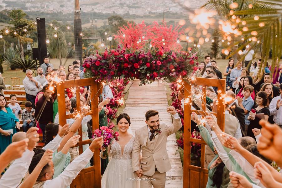 Casamentos de Casamento no Barroko - Pouso Alegre Nayara e André