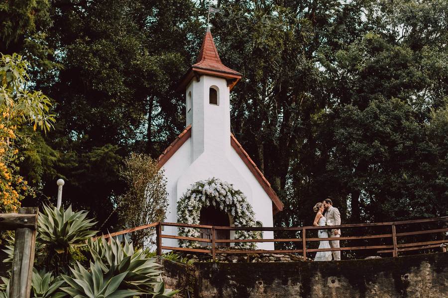 Mini-Wedding de Casamento Intimista em Monte Verde - Carol e Cassiano