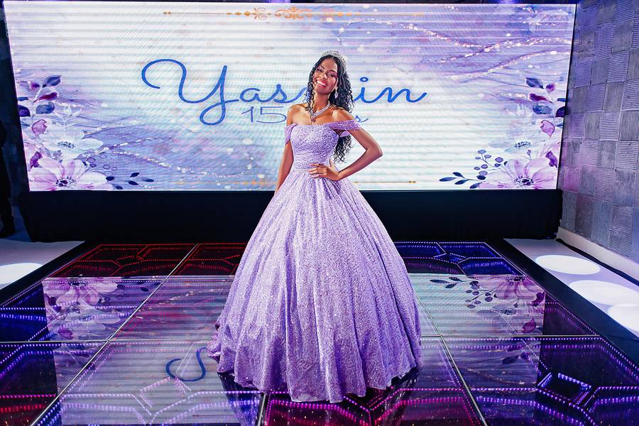 15 anos de Os 15 Anos da Yasmin – Um Sonho Realizado no Espaço Casa de Eventos