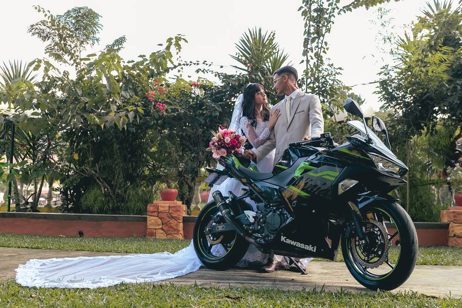 CASAMENTO de Izabella e Douglas: Um Sim Cercado de Ternura