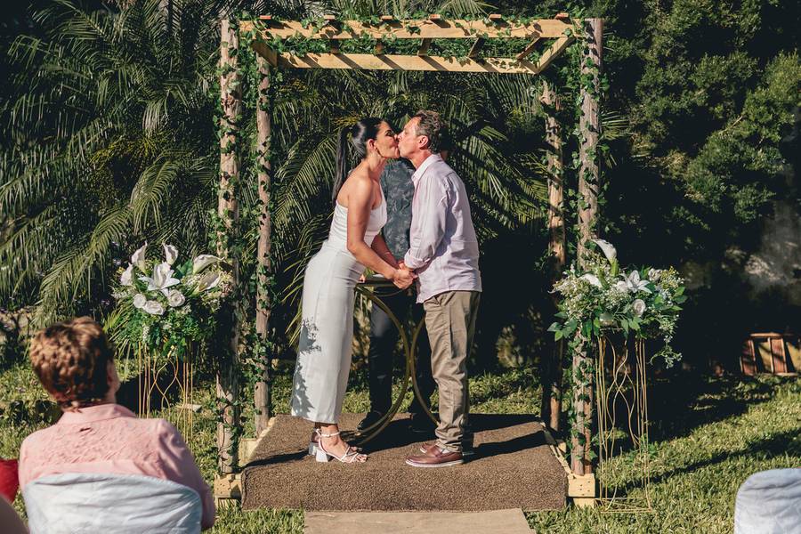 CASAMENTO de Nilma & Reco: Amor Assinado com Leveza e Verdade