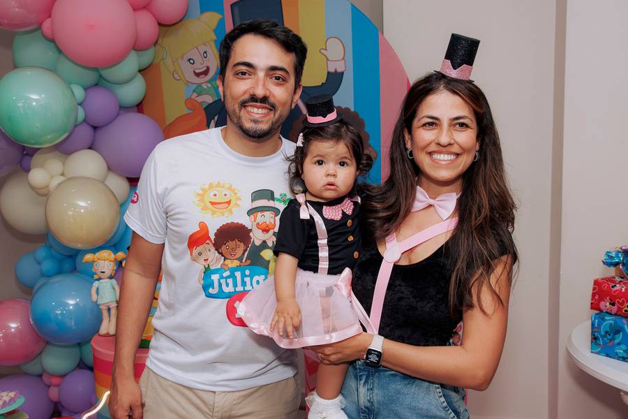 ANIVERSÁRIO INFANTIL de Julia | 1 ano — Um primeiro capítulo cheio de afeto