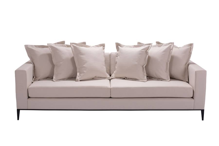 Publicitária de Karans Estofados