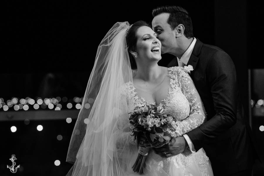 CASAMENTO - WEDDING DAY de Stefânia e Raphael |  Um dia incrível, fantástico, cheio de emoções e muita energia boa, assim foi o casamento da Ste e Tavares, um sabadão de acabar só no domingo...rs