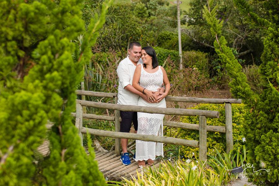 GESTANTE de À ESPERA DE THEO