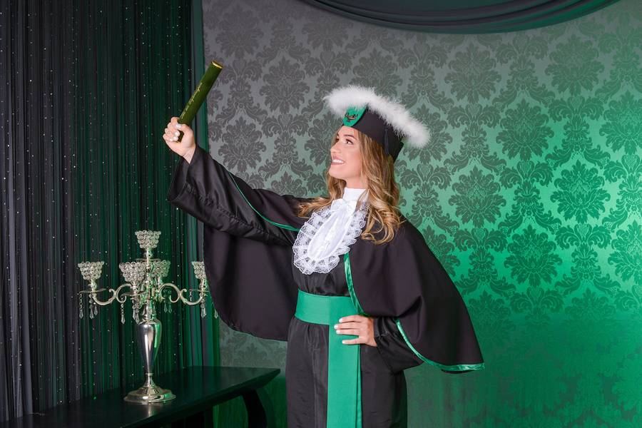 PRÉ FORMATURA de ENSAIO EM ESTÚDIO PRÉ FORMATURA - TÉCNICO EM ENFERMAGEM - CAROL
