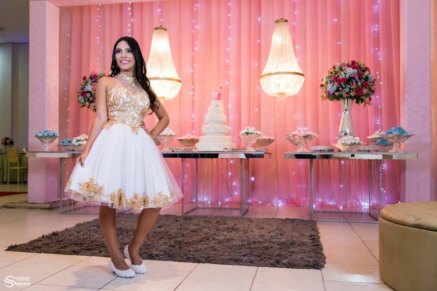 15 anos de Shirley Junker
