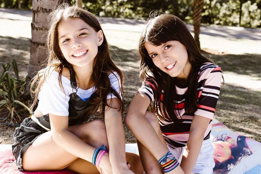 família de Anne e Alice - 10 anos