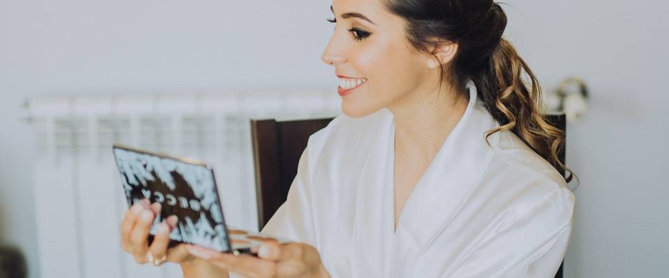 How Bridal Makeup Works