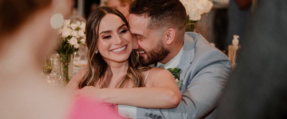 Dicas de como posar para fazer em seu casamento