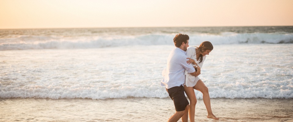 As melhores praias para sessões de noivado