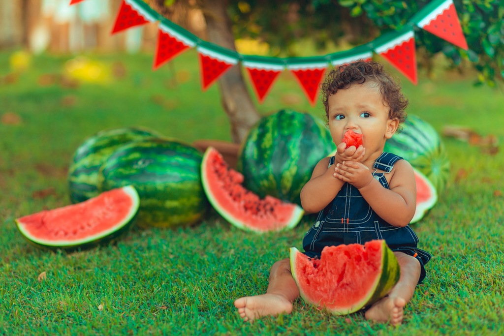 summer photoshoot ideas fruits