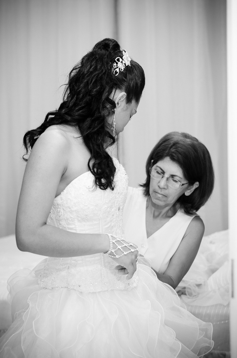 Costureira de Vestido de Noiva Jacobina