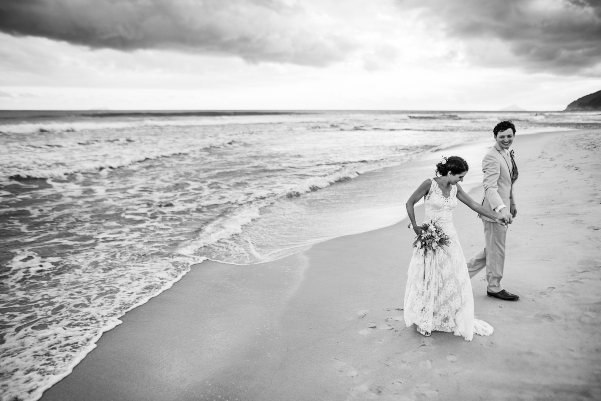casamento na praia maresias sp destination wedding
