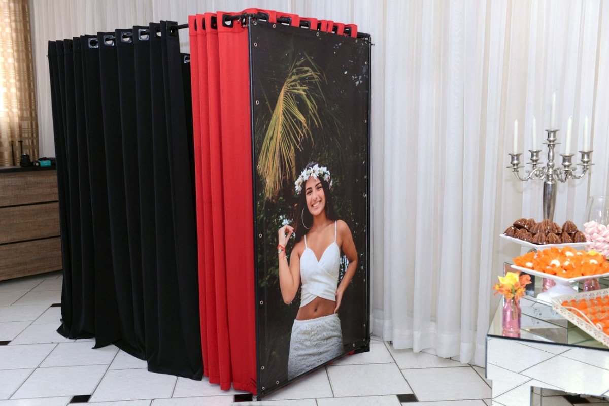 Cabine fotográfica e totem fotográfico