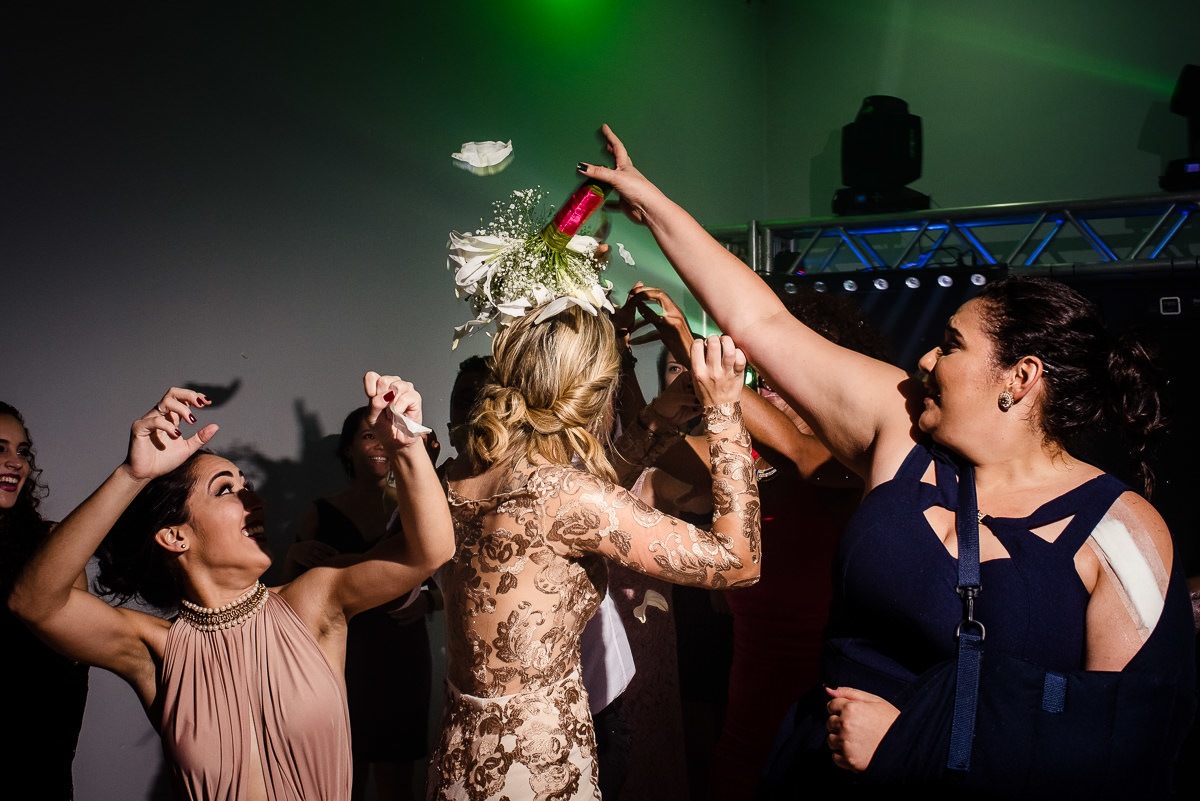 organização do casamento, noivos felizes, fotografia de casamento rj, fotografia de casamento jf, fotografo de casamento jf, fotografo de casamento rj