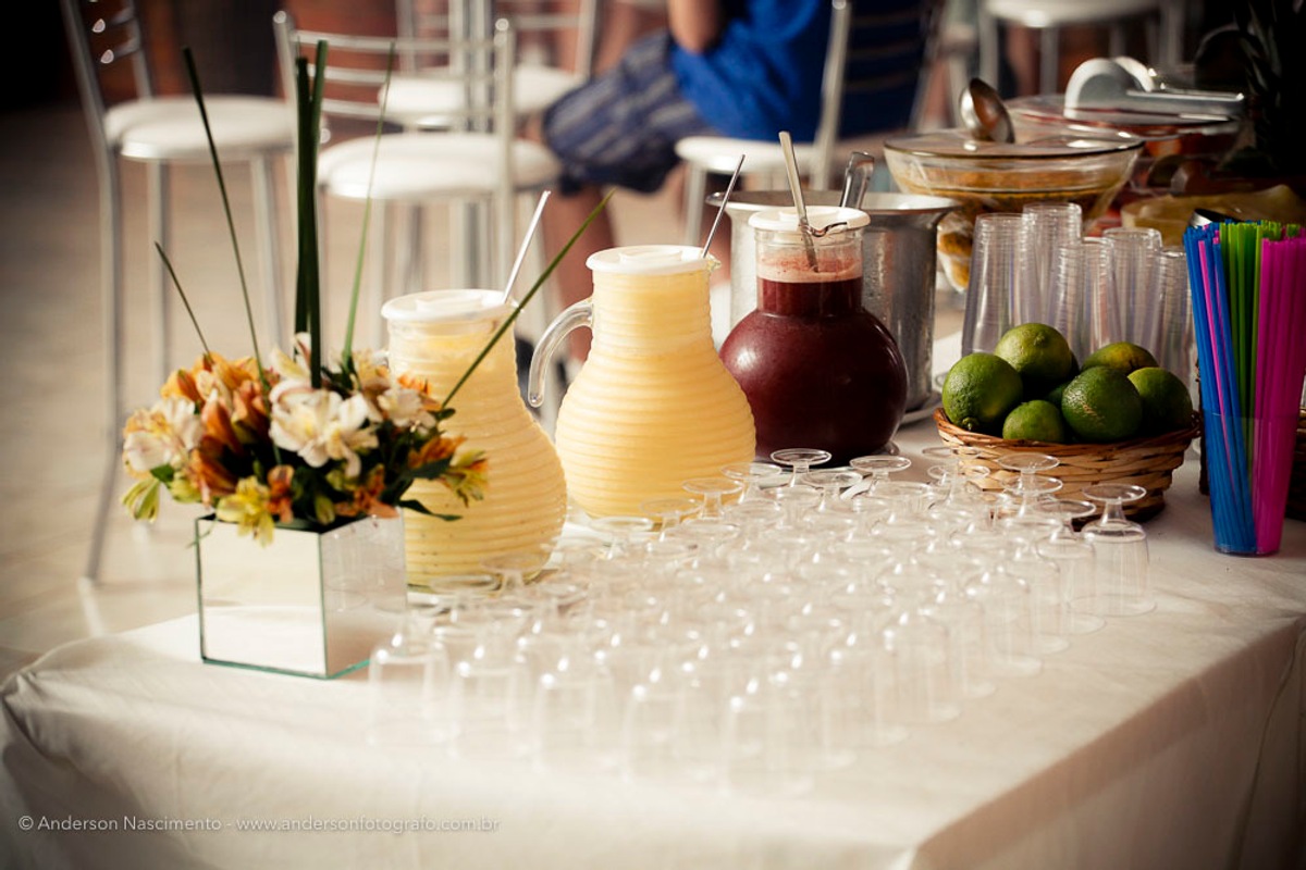 mesa-suco-decoracao-aniversario-15-anos-avare-sp