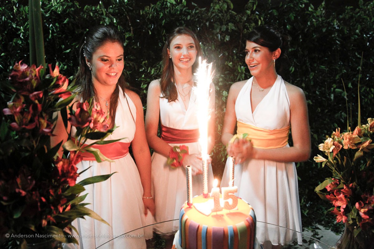 mesa-bolo-aniversariante-debutante-avare4