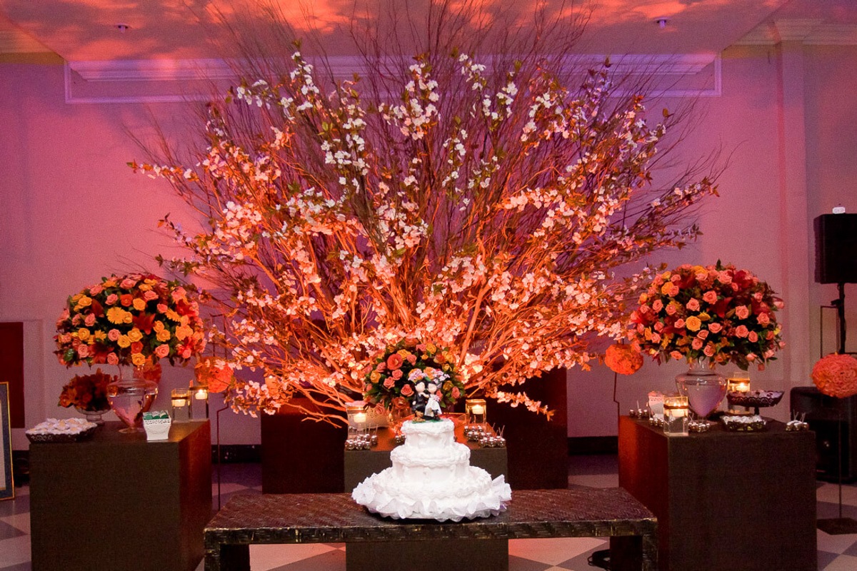 mesa-bolo-casamento-decorada-buffet-yano