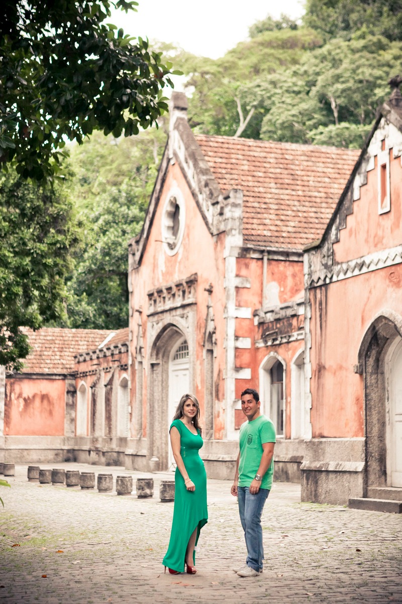 ensaio-fotografico-casal-em-pe-parque-lage-rj