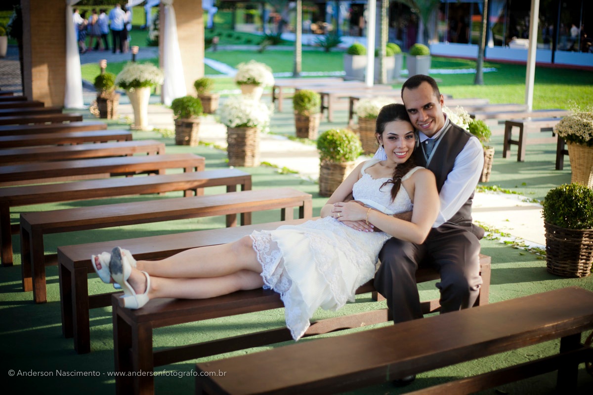 ensaio-casal-bancos-buffet-portal-da-serra-eventos