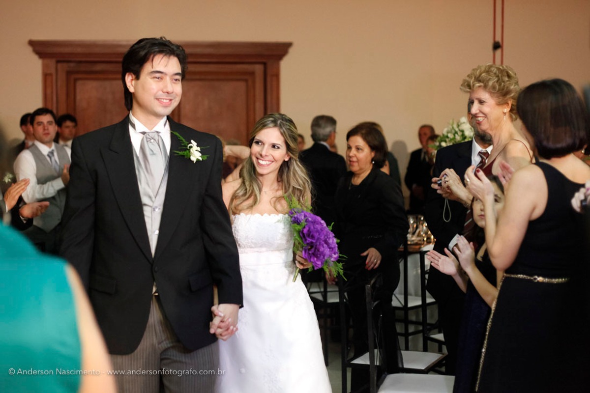 entrada-noivos-festa-casamento-clube-portugues-perdizes