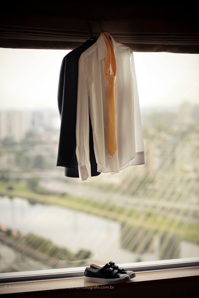 sapato-terno-noivo-janela-hotel-marginal-pinheiros