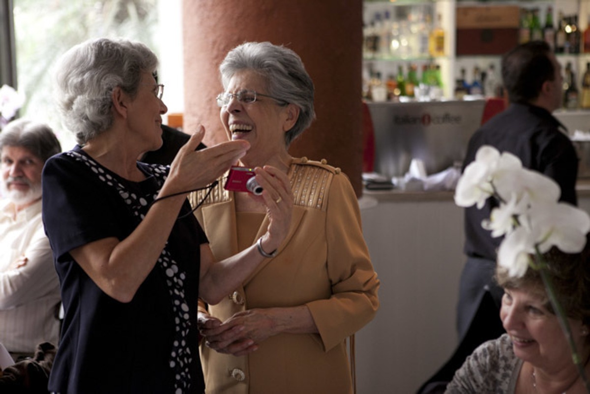 aniversariante-90-anos-sorrindo