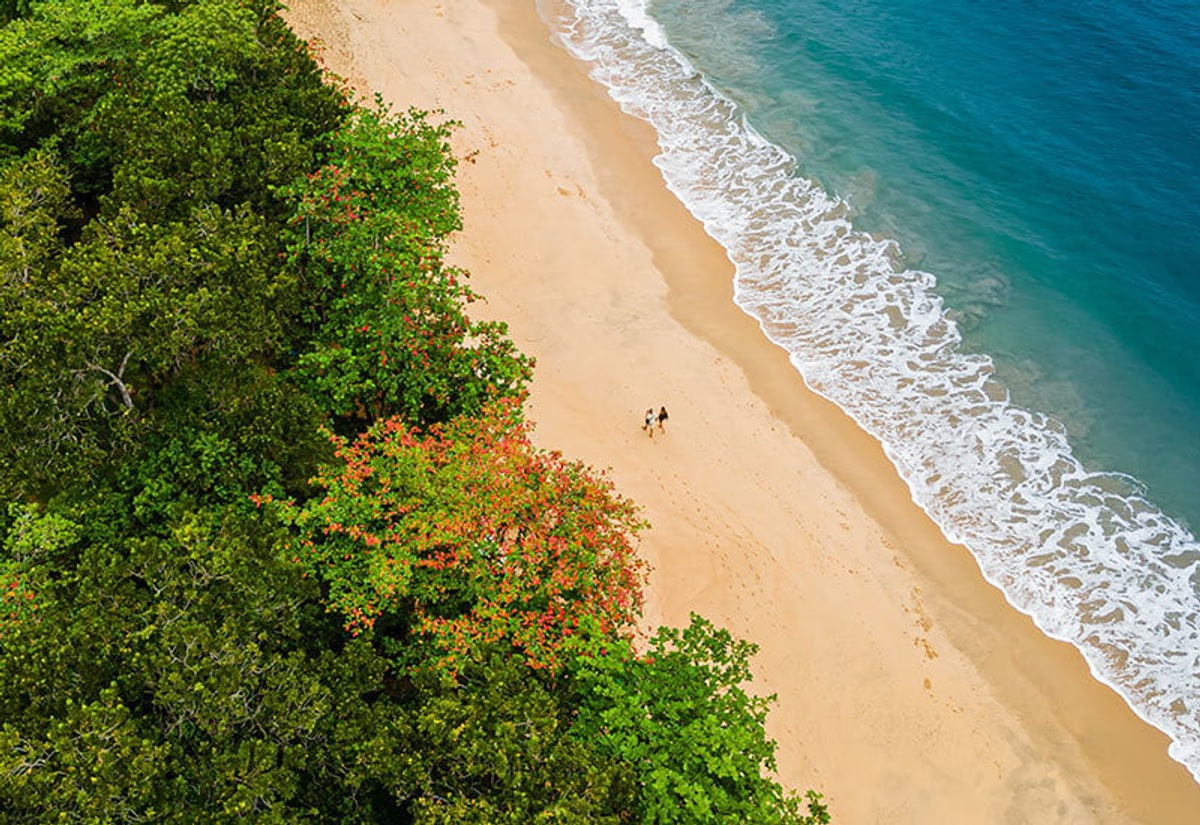 filmagem-aerea-com-drone-praia