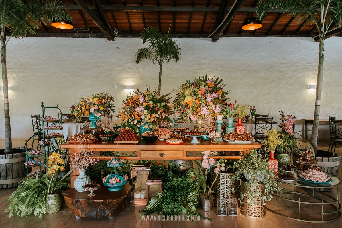 Decoração de casamento rústica no campo