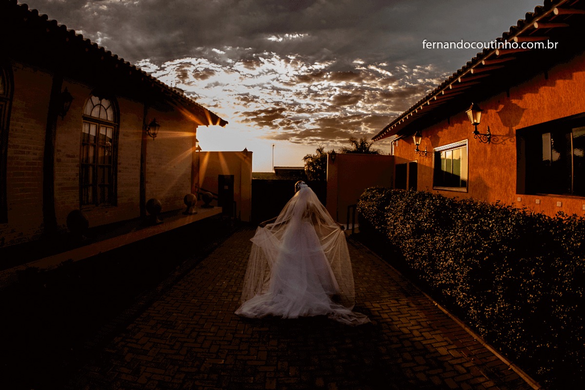 FOTOGRAFIA-DE-CASAMENTO-NO-CAMPO