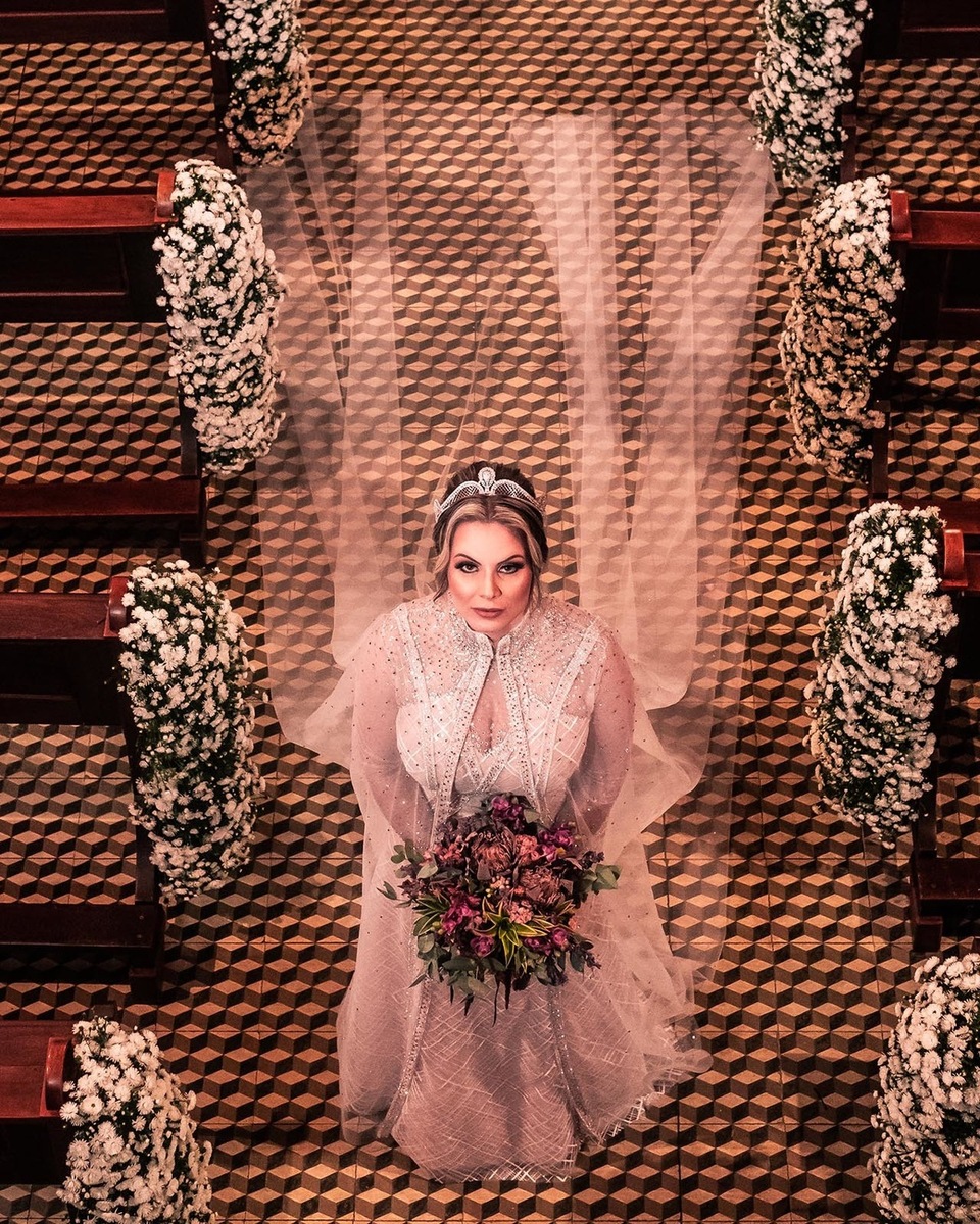 vestido de casamento dourado
