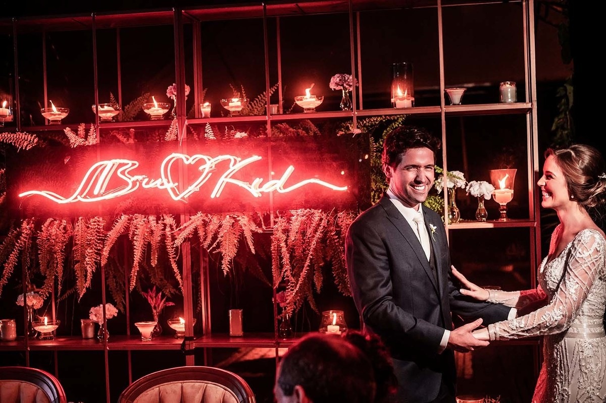 letreiro em neon casamento