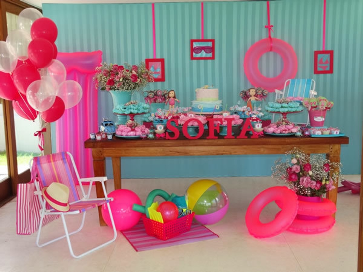 festa-praia-boia-letras-cadeira-de-praia-chapeu-de-praia-boias-bolas-baloes-rosa-quadros-decoração-flores-decoracao-praia-decoracao-piscina-tematica-praia-tematica-piscina-festa-na-piscina-docinho-personalizado-bolo-deoraçao-tematica-diferente-tema-com-cores-vivas-tematica-praia-fabio-martins-fm-equipe-fabiomartins