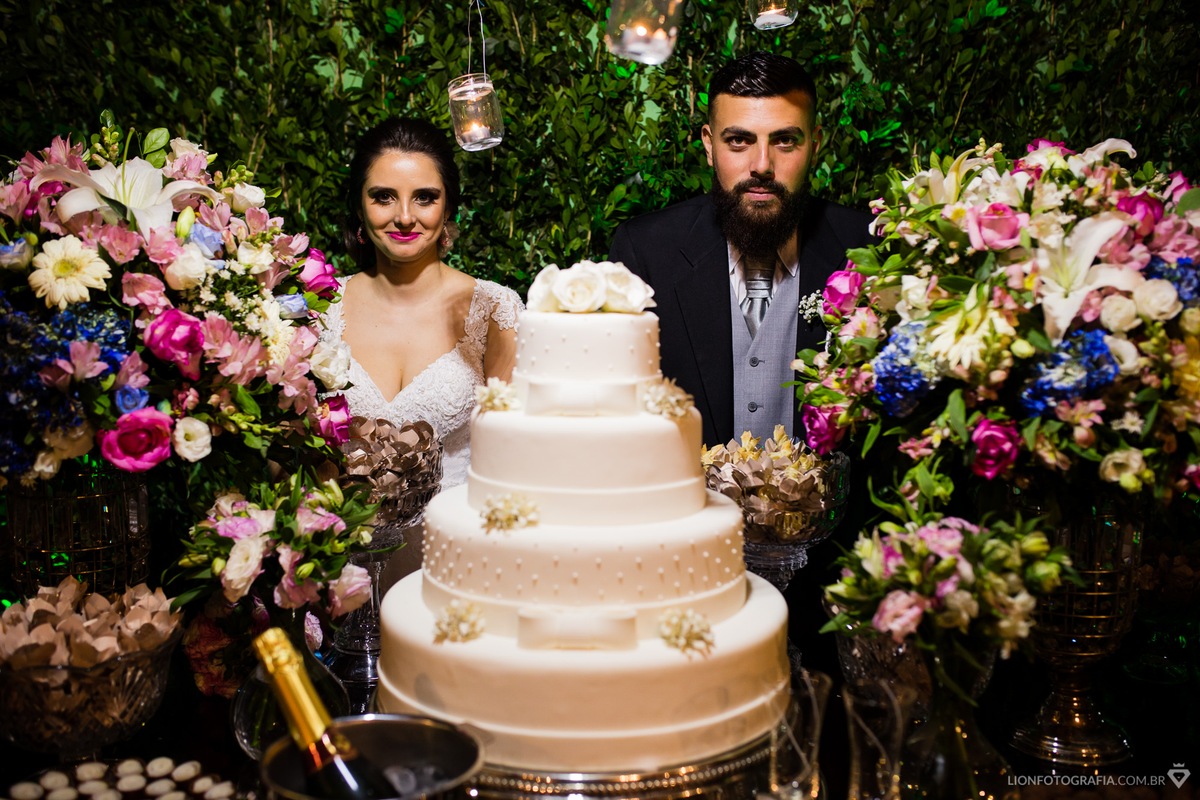 Tradicao No Casamento Fotos Na Mesa Do Bolo Fazer Ou Nao Fazer