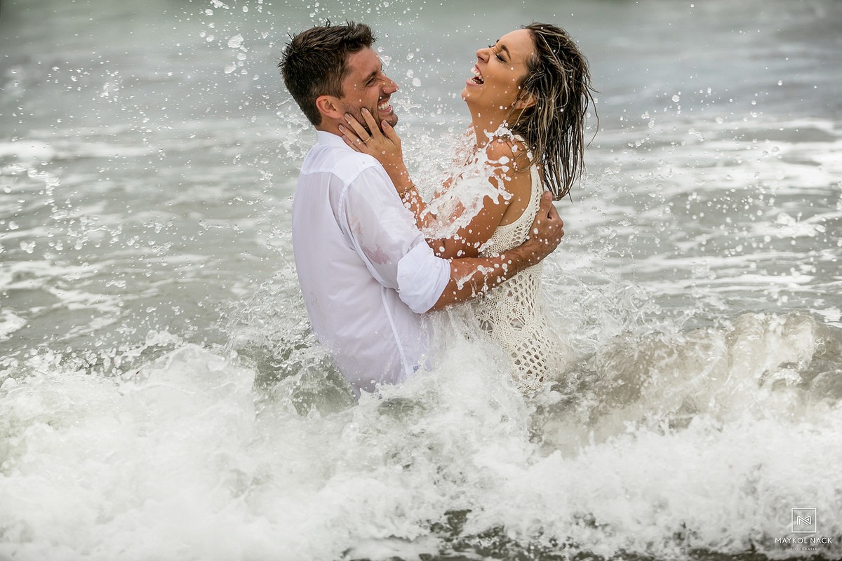 Fotografia de Casal na Praia
