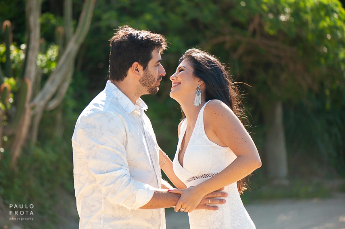 casal se beijando