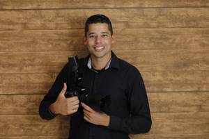 Sobre Leonardo Pepi Santos