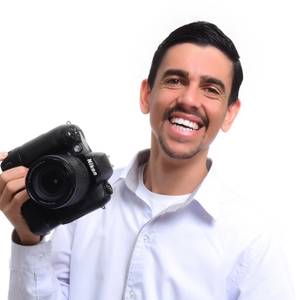 Sobre LUCAS PARRA FOTOGRAFIA