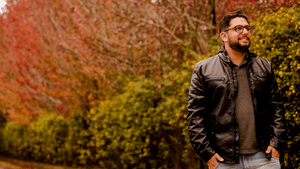 Sobre Gustavo Borges