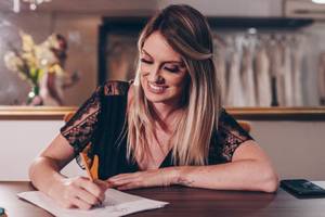 Sobre Camila Fuzinato me