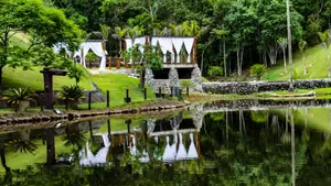 Sobre Espaço Mansão do Lago